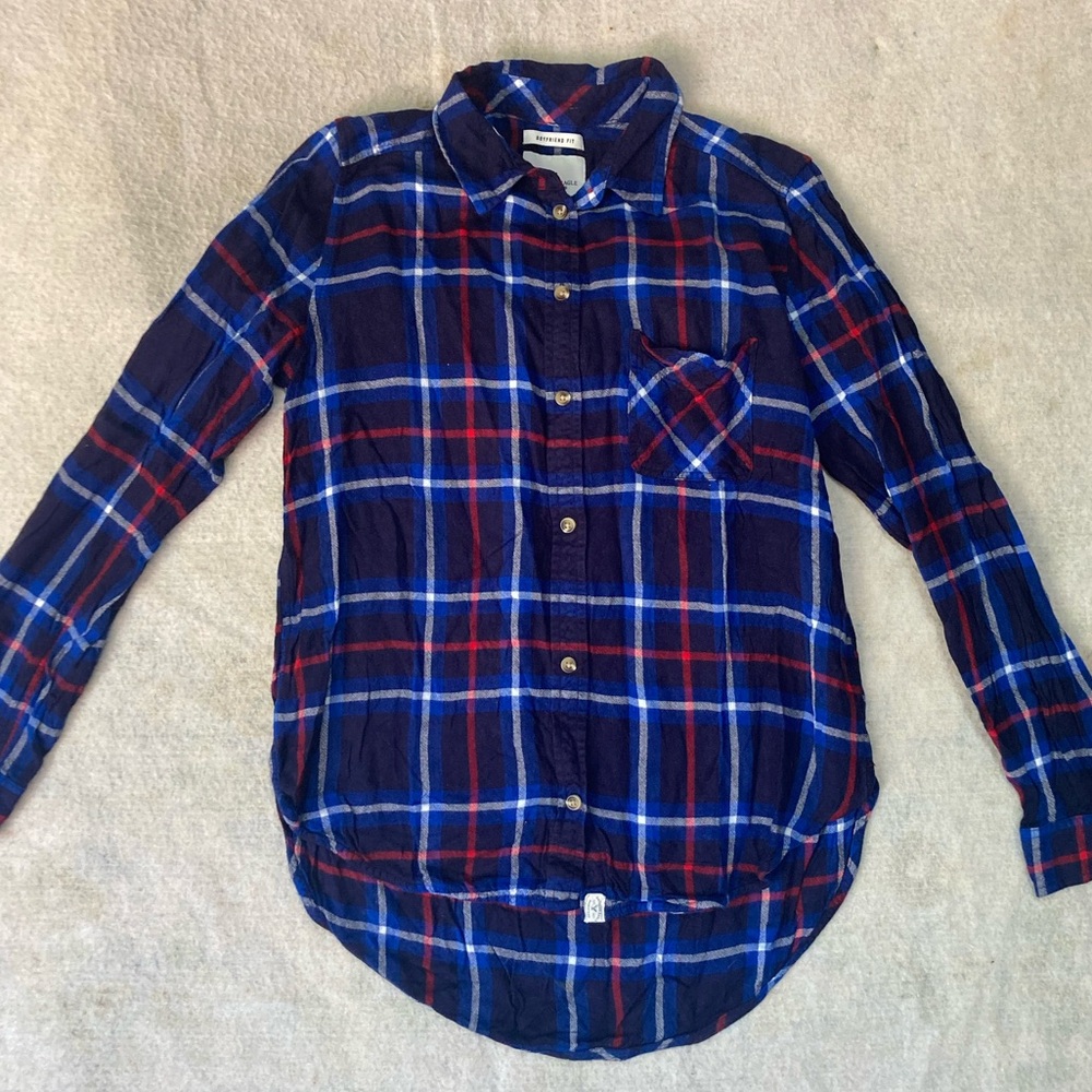 American Eagle boyfriend fit blue plaid casual button down women’s medium